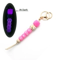 Glow-in-the-dark silicone beaded keychain bracelet with XOXO pattern in pink and leopard print - Rose Red