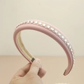 Cerchietto imbottito in pelle rosa con strass scintillanti per un look vintage di capelli - Rosa