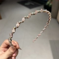 Champagnegouden haarband met roze kristallen en strassteentjes voor dames - Roze