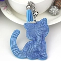 Llavero de gato con cristales azules brillantes con borla y campana para bolsos - Azul claro
