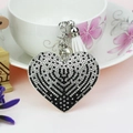 Portachiavi a cuore scintillante con strass, nappa argentata e ciondolo per borsa - Base Bianca Strass Bianco