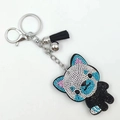 Blauer Schlüsselanhänger mit Strass-Katze, silbernem Verschluss und schwarzer Quaste - Schwarz mit Seeblau