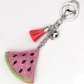 Llavero de sandía brillante con pedrería rosa y verde y una borla de cuero en color rosa - Rosa