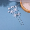 Spilla per capelli da sposa con fiori bianchi satinati e perle per acconciature sposa - Bianco