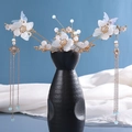 Vintage Chinese gold hairpins with white flowers, blue butterflies and tassels - Hairpin Style (GZ1682)