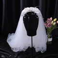 Cerchietto con fiori bianchi perle e velo in tulle per costumi da spettacolo bambina - Velo con Fiori Bianchi e Perle (TS811)