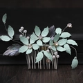 Eleganter Braut-Haarkamm mit silbernen Blättern, grünen Blumen, Perlen und Kristallen - Minzgrüner Blattstil (FS466)