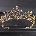 Couronne gothique baroque avec texture de branche en bronze et pierres précieuses noires - Bronze Antique