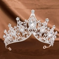 Barocke Silberkrone aus Legierung mit Marquise-Strasssteinen und Reben-Hohlmuster - Silber