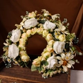 Eleganter 3D-Seidenblumen-Haarreif mit weißen Rosen und Gänseblümchen für Vintage-Fotos - Weiß Gelber Retro Kranz (Stil 4)