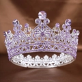 Elegante tiara argentata con strass viola e raffinati dettagli a voluta barocca - Cerchio Completo Argento Viola