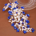 Handmade gold bridal hair comb with deep blue crystals and elegant faux pearls - Blue