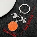 Orangefarbener Basketball-Schlüsselanhänger mit silbernem Korb und Metallanhänger - Basketball-Schlüsselanhänger mit Emaille (LS310)