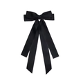Detail einer eleganten schwarzen Schleife aus geschichtetem Satinband mit langen Bändern - Schwarz