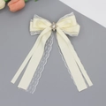 Barrette à cheveux élégante en dentelle crème avec cristal et longs rubans - Beige