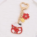 Llavero de gato de la suerte japonés con dijes de esmalte y anillo de corazón - Gato de la Suerte Grande Rojo