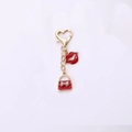 Llavero de moda con lápiz labial rojo y bolso, bañado en oro con cristales - Bolso y Labios Rojos