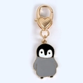Süßer Pinguin-Schlüsselanhänger aus Metall mit goldenem Herzverschluss und Emaille - Penguin Boyfriend