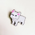 Spilla in smalto bulldog francese bianco in lega con bordi in metallo argentato e rosa - Stile Bulldog Francese Bianco