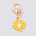 Golden zinc alloy daisy keychain pendant with yellow petals and lobster clasp charm - Yellow Floral