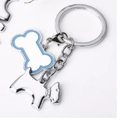 Porte-clés en métal argenté avec chien Scottish Terrier et pendentif os bleu - Chihuahua Os / 10cm