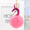 Rosa Einhorn Schlüsselanhänger mit Glitzer und flauschigem Kunstkaninchenfell Pompon - Wassermelonenrot