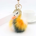 Llavero de unicornio arcoíris con cuerno dorado brillante y pompón de piel sintética suave - 12*8cm / Amarillo