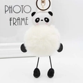 Simpatico portachiavi panda in pelliccia sintetica con moschettone dorato per borse - 15x8cm / Bianco Sporco