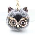 Llavero de pompón de búho de peluche con piel sintética gris y detalles dorados finos - Negro Escarcha