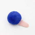 Barrette à cheveux pompon en fausse fourrure bleue avec tissu en velours côtelé rose - Bleu Saphir
