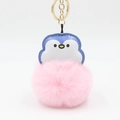 Schattige pinguïn cartoon pluche pompon sleutelhanger met roze bontbal en gouden ring - Lichtroze