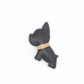 Dettaglio portachiavi bulldog francese in pelle nera con fibbia dorata e trama - Senza fibbia / Nero