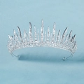 Luxuriöse silberne Brautkrone mit strahlenden Kristallen für Hochzeit und Festzug - Silber