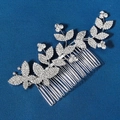 Peigne à cheveux de mariée argenté élégant avec feuilles et papillons ornés de strass - Style Combiné Feuille Dense et Papillon Argent (HS-J6759S)