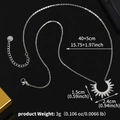 Details der silbernen Titanstahlkette mit Zirkon-Halbmondanhänger und Größenangabe - Silber