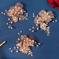 Detail of three-piece golden hollow flower hairpins with pearls and metal leaves - Gold Triple Style (HS-J7207G)