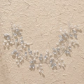 Détails de la vigne de cheveux de mariée avec perles blanches et strass étincelants - Style Fleur Cinq Pétales Strass Argenté (HS-J4455G)