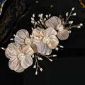 Golden iron wire floral hair clip with pearl clusters for elegant bridal hair accessories - Gold Flower Style (HS-J6124)