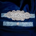 Elegante liga de novia en encaje azul con pedrería y perlas cosidas a mano - Talla única / Azul Claro (GS-J032S)