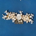 Handmade bridal hair comb with white resin flowers, gold metal leaves and pearls - Hs-j6717g