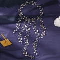 Enredadera de pelo nupcial dorada hecha a mano con perlas crema sobre tela morada fina - Estilo de Enredadera de Borlas de Perlas (HS-J7451G)