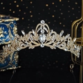 Luxurious gold Baroque crown with sparkling pear-shaped rhinestones for birthday parties - Gold Baroque Pear Main Stone Style (TS-J2718G)