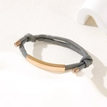 Verstellbares graues geflochtenes Armband mit poliertem Roségoldstab und Metallenden - 6mm Gebogene Platte / Graues Seil/Roségoldene Platte