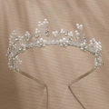 Serre-tête floral élégant avec perles et cristaux pour coiffure de mariage mariée - Style Argenté (TS-J3122)