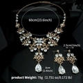 Goldenes Brautschmuck-Set mit Blumen-Kristallen und eleganten Tropfen-Anhängern - Gold Stil 4