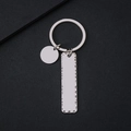 Minimalistisches Edelstahl Schlüsselanhänger Set mit gehämmertem rechteckigem Tag - Silber
