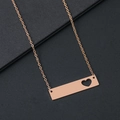 Roségoudkleurige roestvrijstalen staafketting met hartdetail en klassieke O-schakel - Roségoud Hol Hart Balk Halsketting 50cm