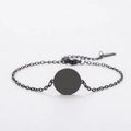 Detailweergave van de matzwarte roestvrijstalen ronde hanger met verstelbare schakelketting - Ronde Hanger Kruisketting Armband / Zwart