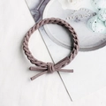 Elastico per capelli intrecciato color caffè con dettaglio a nodo decorativo - Grigio