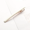 Eleganter cremeweißer Haarklipp mit roségoldener Metallbasis für tägliches Haarstyling - Lang - Off-White